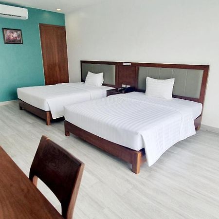 Ha Long Bay Tuan Chau Hotel Екстер'єр фото