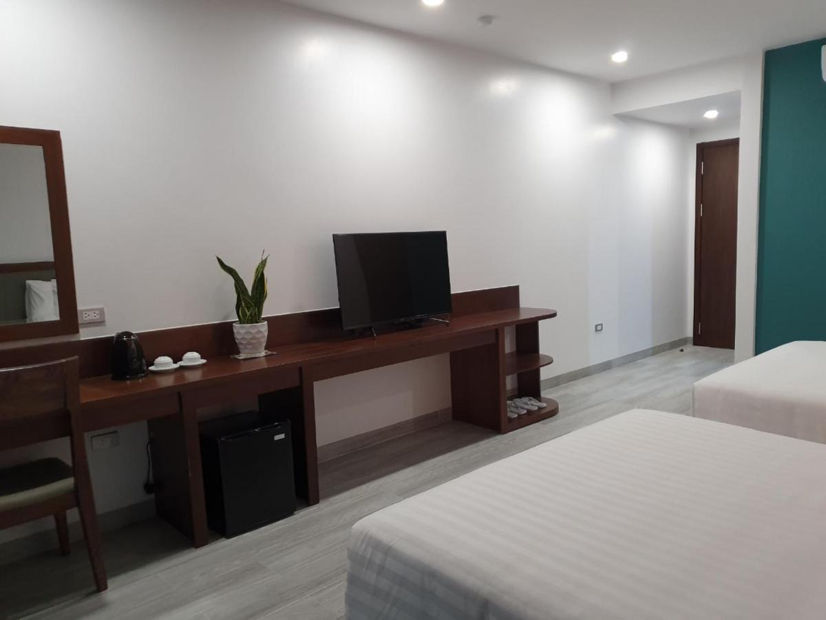 Ha Long Bay Tuan Chau Hotel Екстер'єр фото