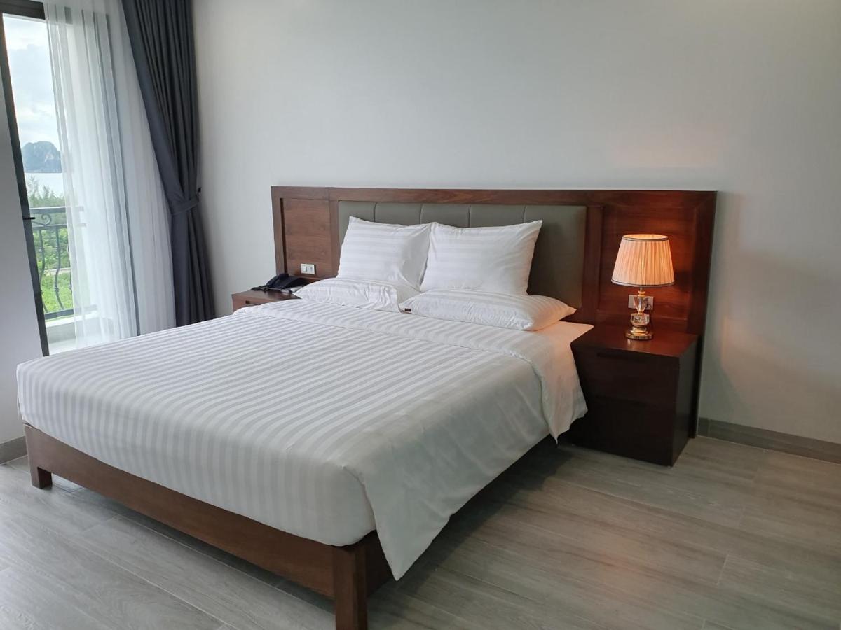Ha Long Bay Tuan Chau Hotel Екстер'єр фото